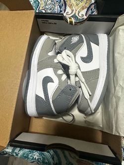 Toddler shoes Jordan and Nike Dunks