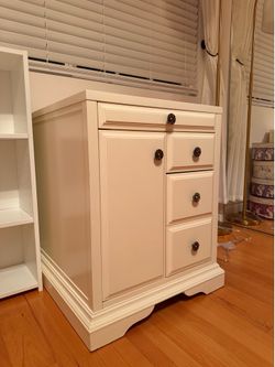 Solid wood cream cabinet - open to negotiation