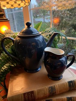 DENBY LANGLEY BLUE COFFEE POT!!! Bonus: creamer.