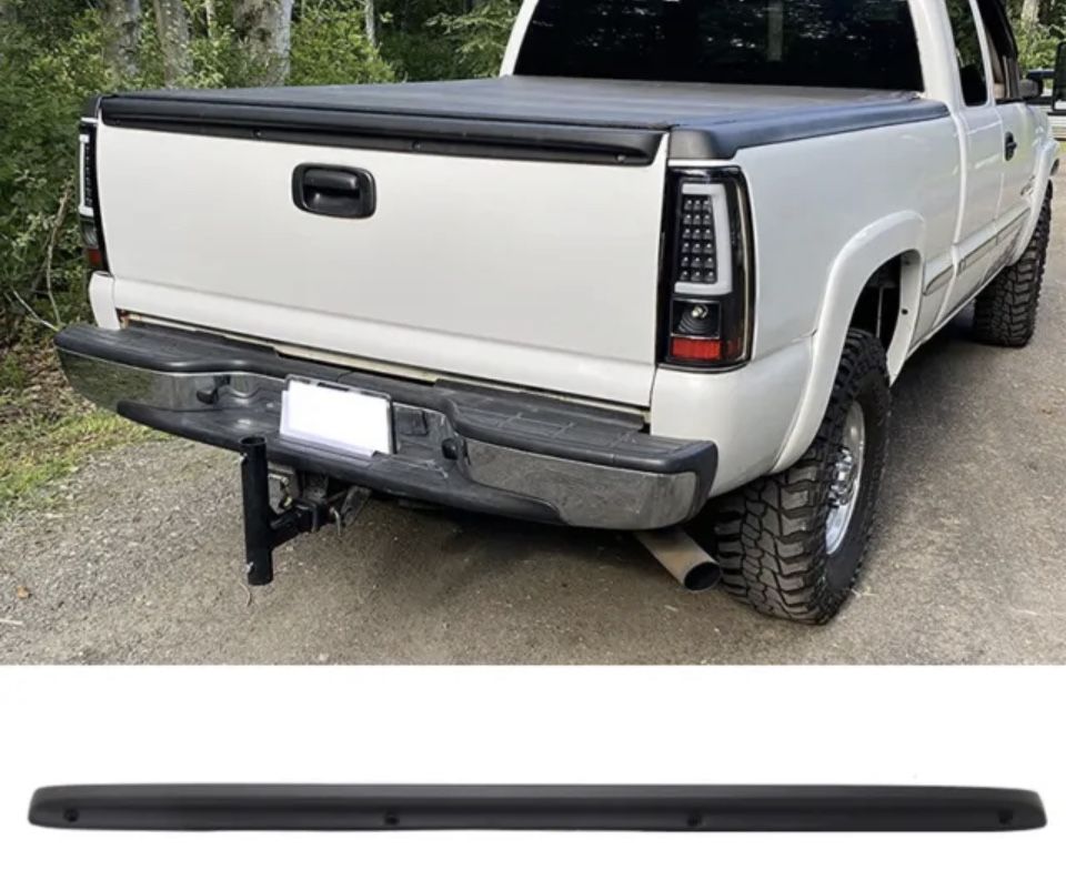 99-06 Chevy Silverado GMC Sierra Tailgate Spoiler Cap Molding Top Protector
