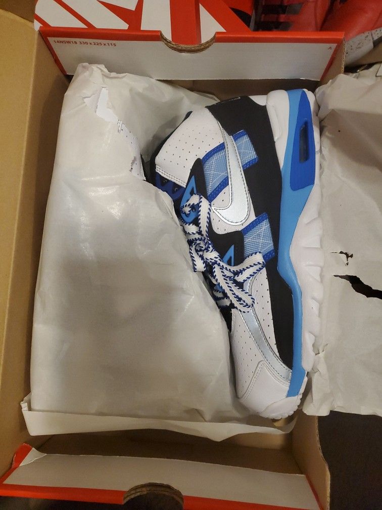 Baseball ⚾️ 🧢 Bo Jackson 8,9,11.5