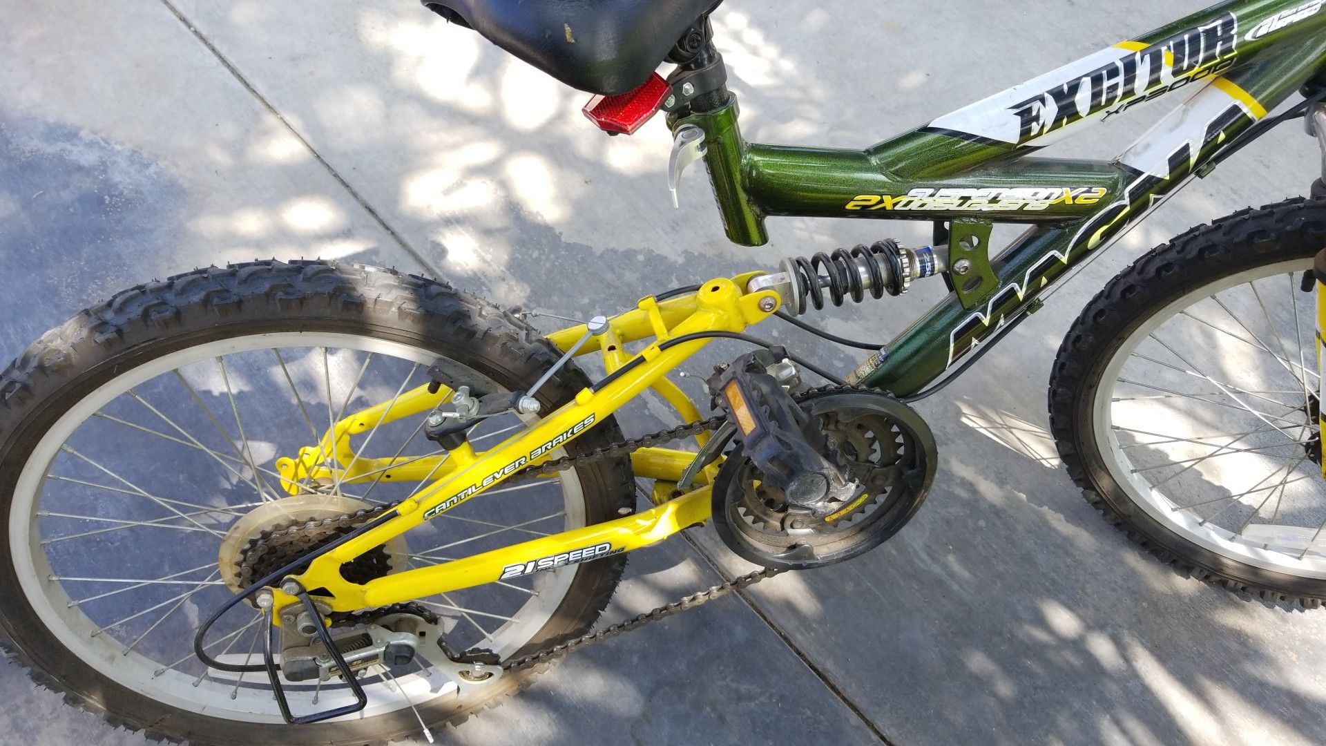 MAGNA EXCITOR 21 SPEED for Sale in Riverside CA OfferUp