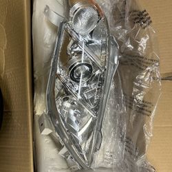 New 2007-2009 Toyota Camery Headlights
