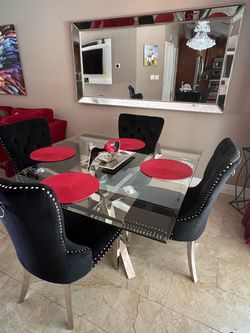 Dining table set