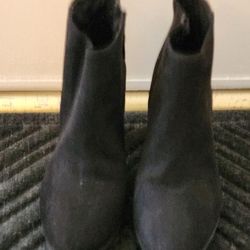 Ladies Women's Old Navy Boots Booties Black Sz 8