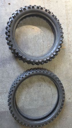Metzeler Dirt Bike Tires – Set of 2
