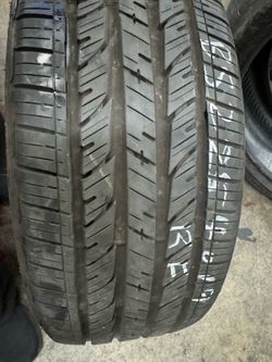 (1) 19” Bridgestone 225/40zr19 used tire like new