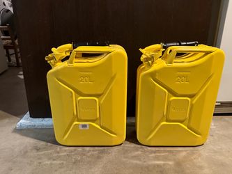 FILLED! Wavian 20L NATO Steel Jerry gas/diesel Can, Yellow (5.3 Gal)