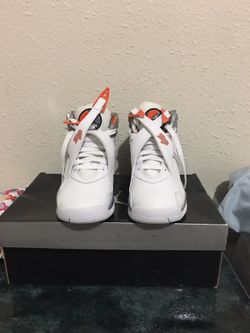 JORDAN RETRO 8 *SIZE 5 BOYS*