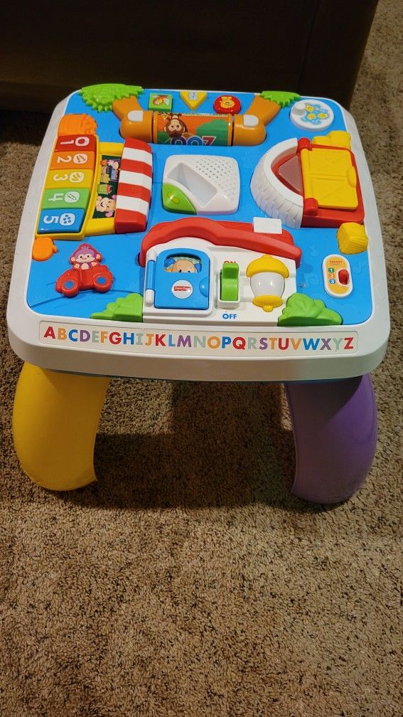 Fisher Price Laugh & Learn Table