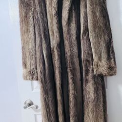 Beaver Fur Coat Size Small $499 OBO