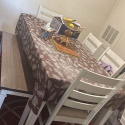 Moving Sale , Dining Table , Coffee Table