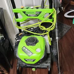 Greenworks 2300 PSI Electric Pressure washer