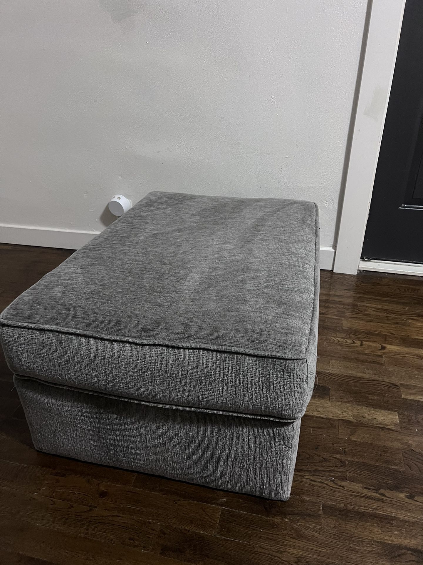 Ashley Furniture Ottoman 