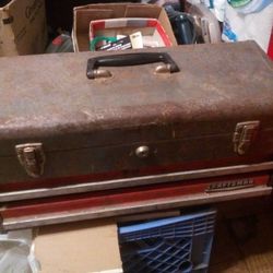 Old Craftsmen Metal Tool Box