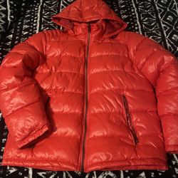 Guess Men’s Detachable Hooded Puffer Coat Winter Jacket, Crimson