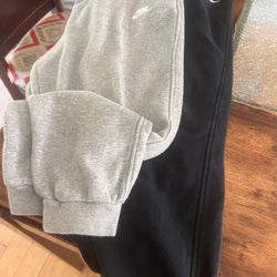Youth XL Nike joggers