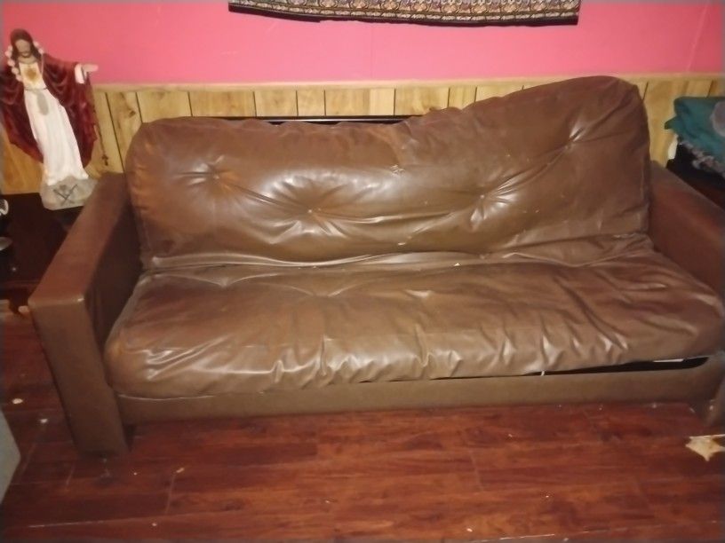 Life Turns Into Bed One Small Hole As You Can See In The Picture