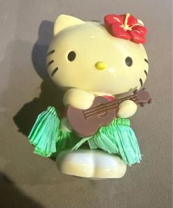 Hello Kitty Sanrio Aloha Tropical Car Dashboard Ornament Multi-Color