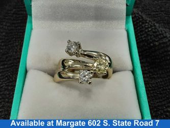 Women's Ring - White Gold 14k (.585) 9.5 grams Size 7