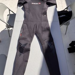 Mares Rover 5mm Wetsuit – Size XL – Excellent Condition