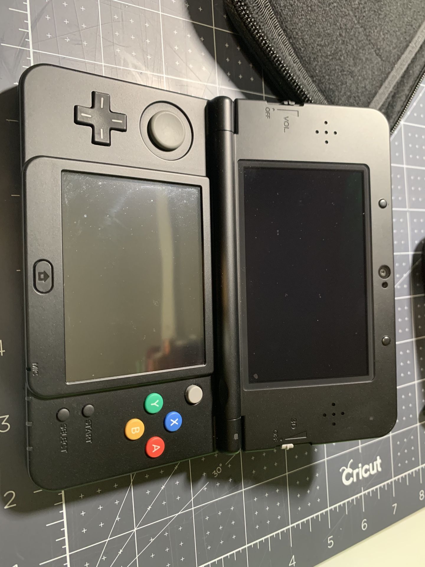 Nintendo new 3Ds (Black Friday Edition) for Sale in Visalia, CA OfferUp