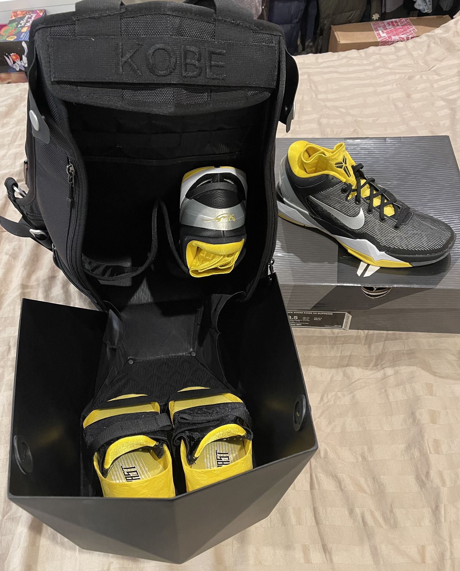 Kobe VII System Supreme Size 8.5 with Extremely Rare Backpack (1of 50 Only)