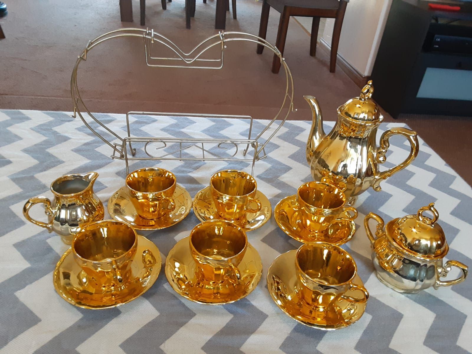 Decor Tea/Kettle Set 