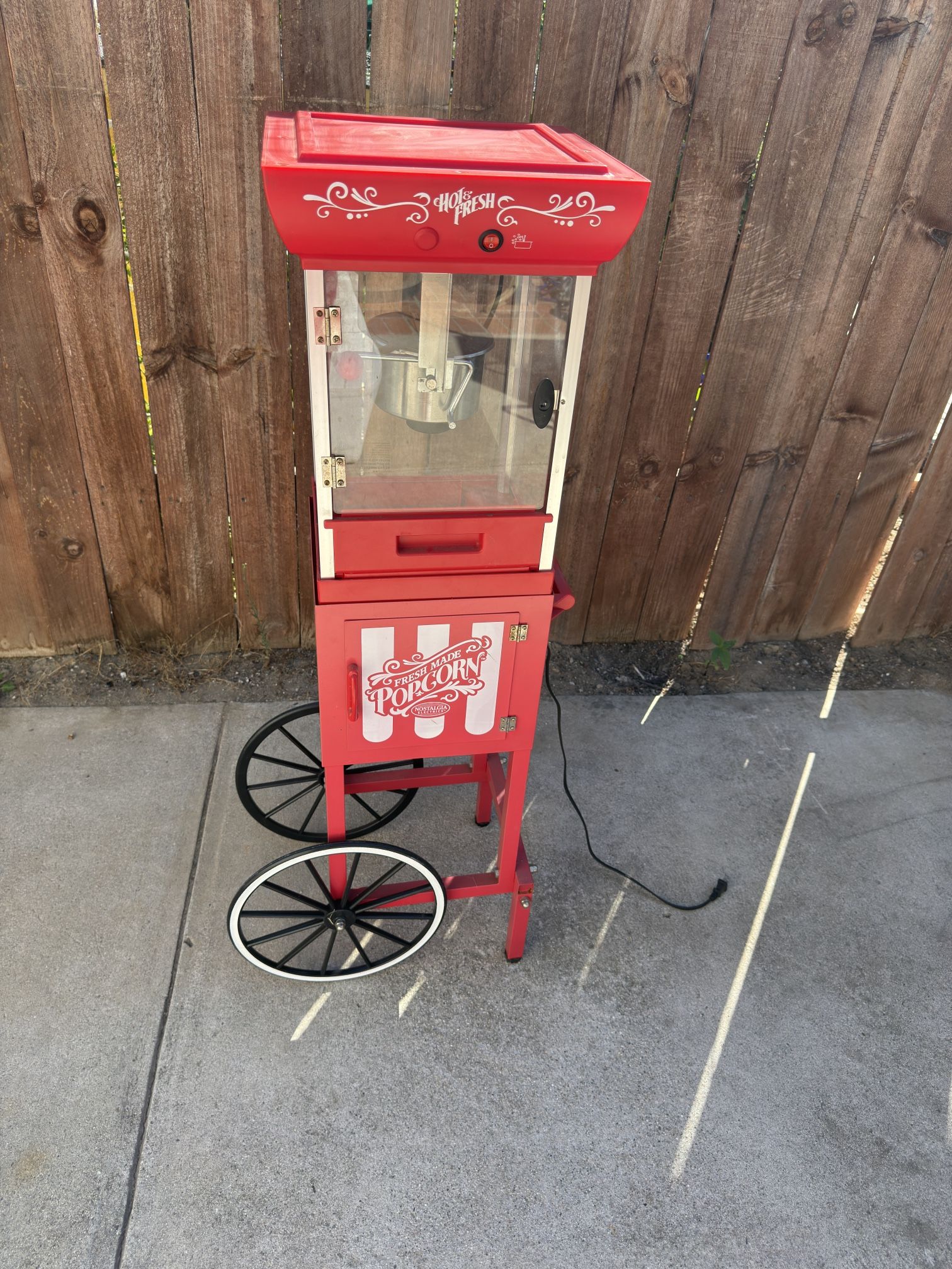 POPCORN MACHINE FOR SALE