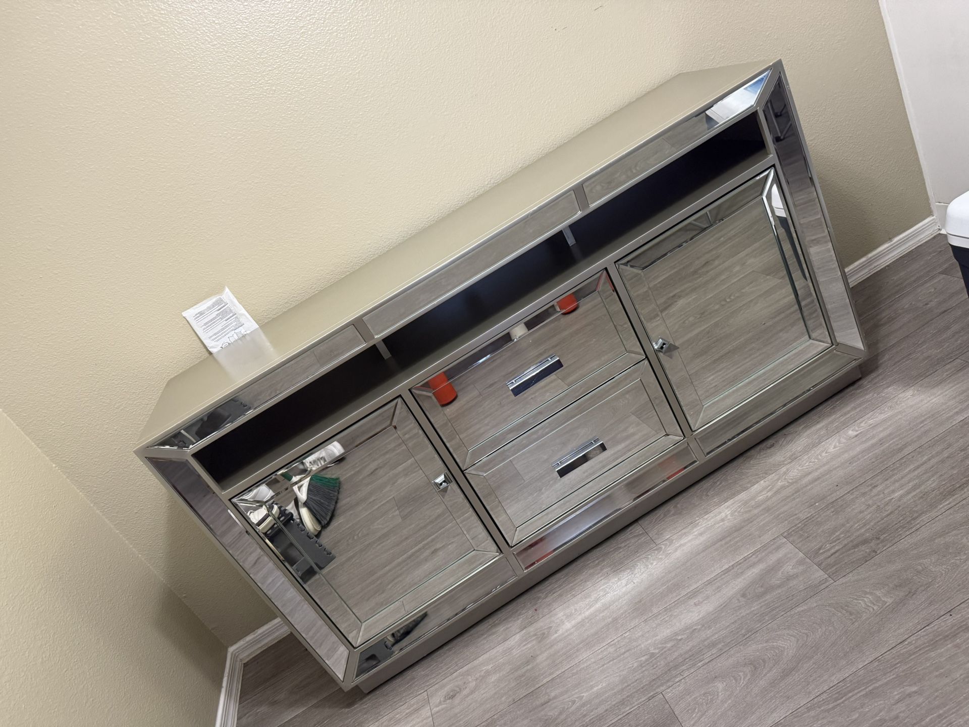 Mirror Furniture
