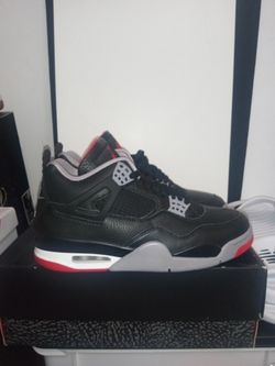 Air Jordan 4 Retro Sz 9.5