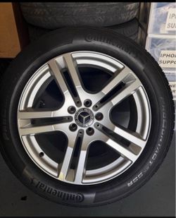 4 Rims Mercedes and 3 tires 235/55/18 - factory OEM wheel rims designed for Mercedes-Benz GLA250 and GLB250 models from 2020 to 2025.