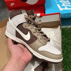 Nike Dunk Hi