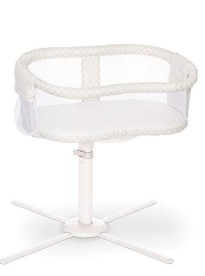Halo bassinet