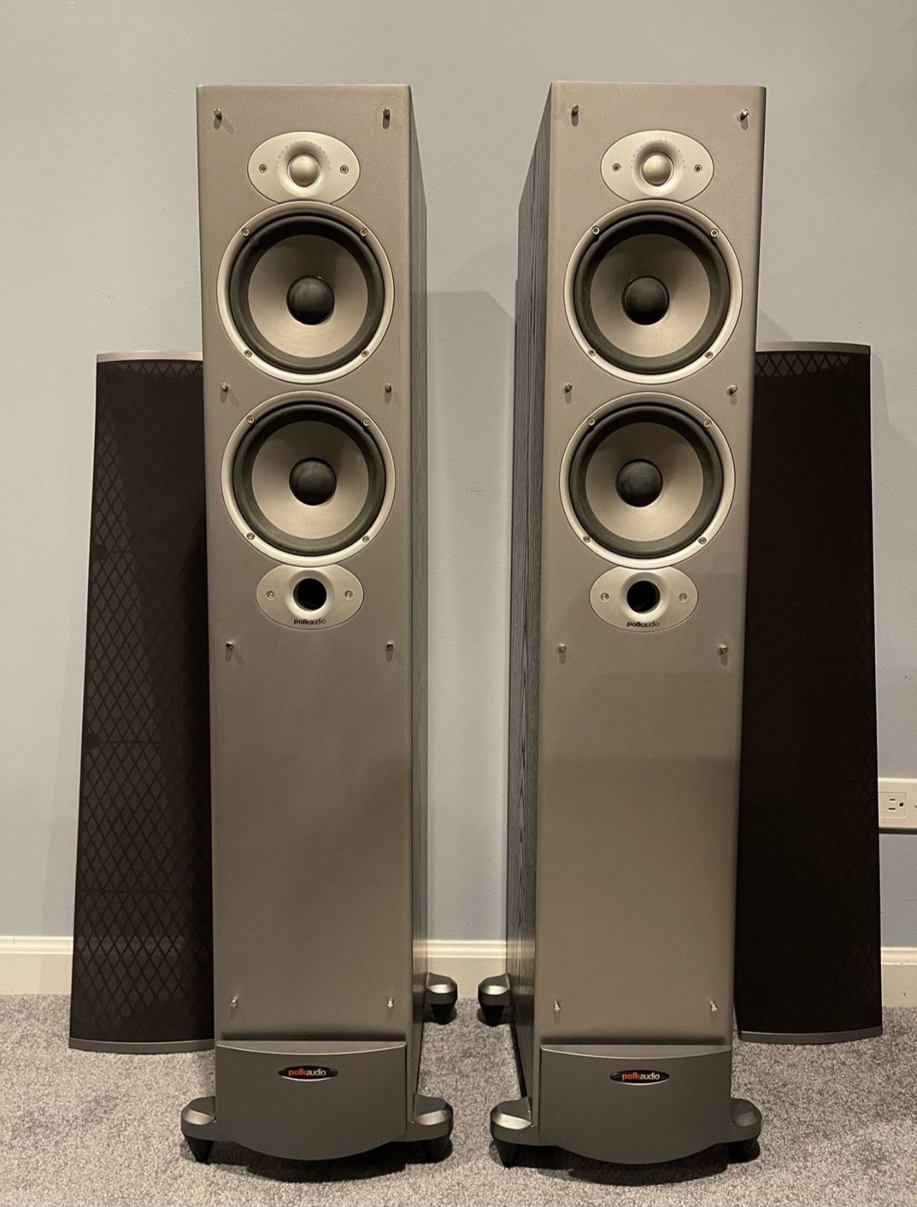 Pair Of Vintage Polk Audio Loud Speakers