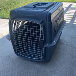 Plastic Dog Crate 