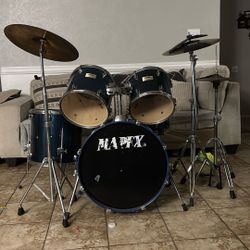 Mapex drum set 