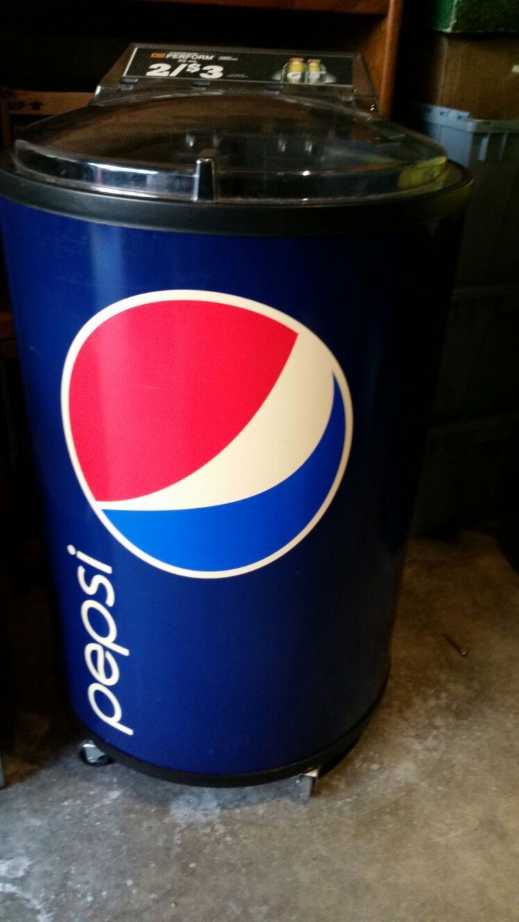 Pepsi Barrel Cooler on wheels