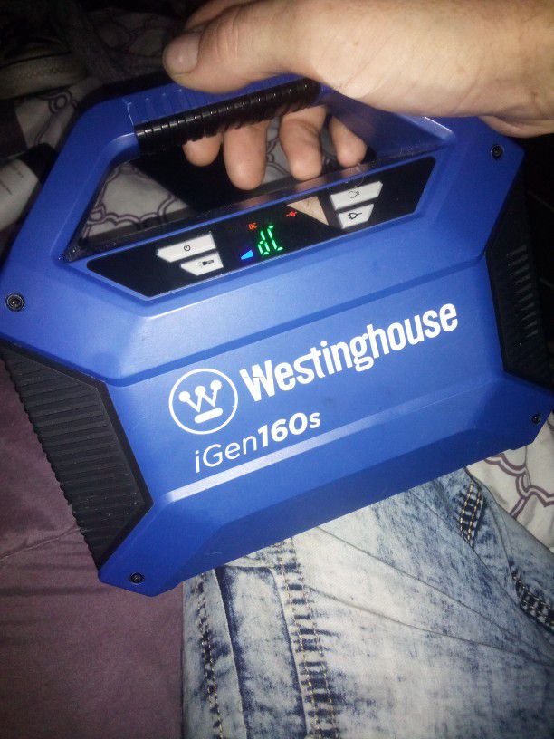 Westinghouse iGen160s Portable Power Bank 