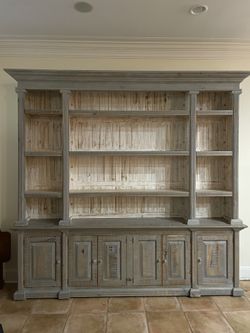 9’6” H X 9’ W X 21” D