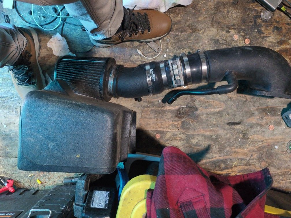 Volant Close Box Air  Intake For 96-02 Chevy