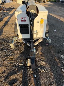 Multiquip 915 Towable Light Tower