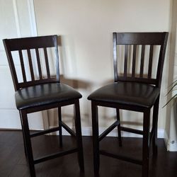 Set Of 2 / Brown Low Back Wood Bar Stools Counter Heigth Chairs With PU Leather  Seat Black / 2 Sillas Para Barra