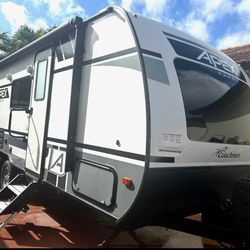 Travel trailer -Apex Nano 208BHS- 2021. -26000