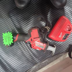 Milwaukee reciprocating saw