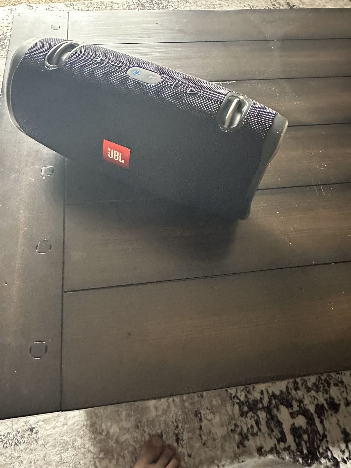 JBL Xtreme 2 Portable Bluetooth Speaker