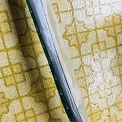 2011 - 2013 Infiniti  Nissan- QX56  Windshield Molding 