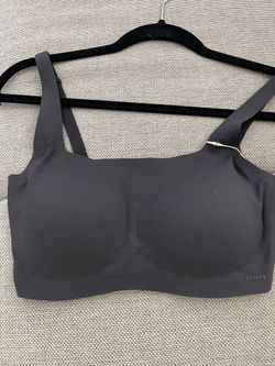 Skims Scoop Bra In Onyx 