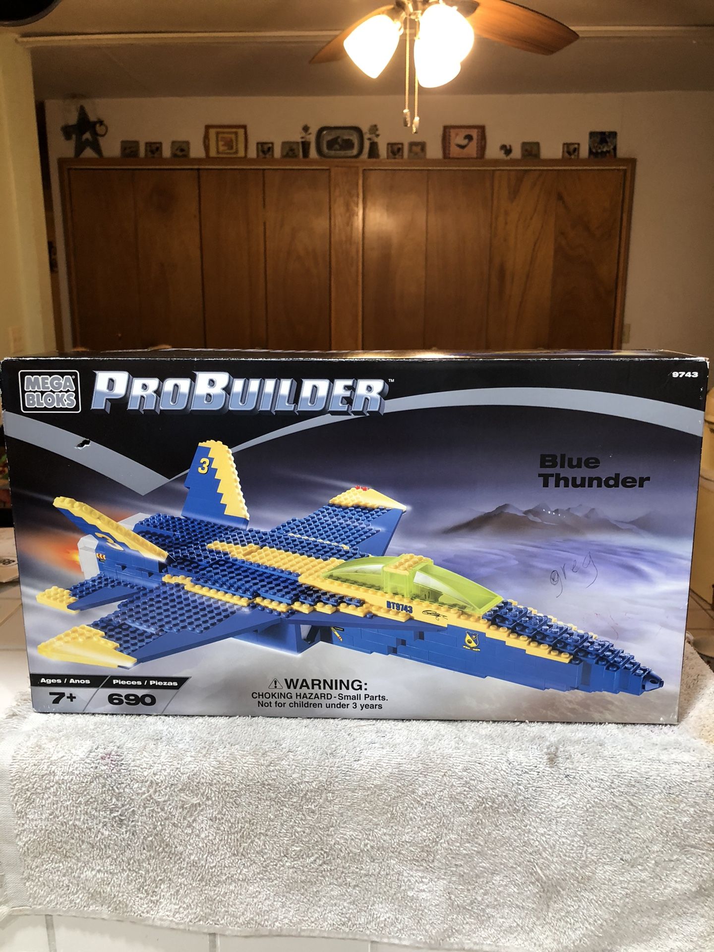 Mega block pro builder blue thunder US Navy F-1 new in box !!!!!