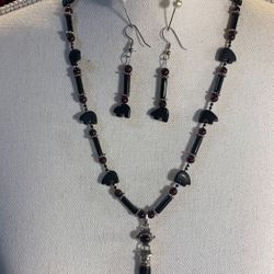 Handcrafted Onyx Stone & Tourmaline Bear Fetish Necklace With 925 Pendant
